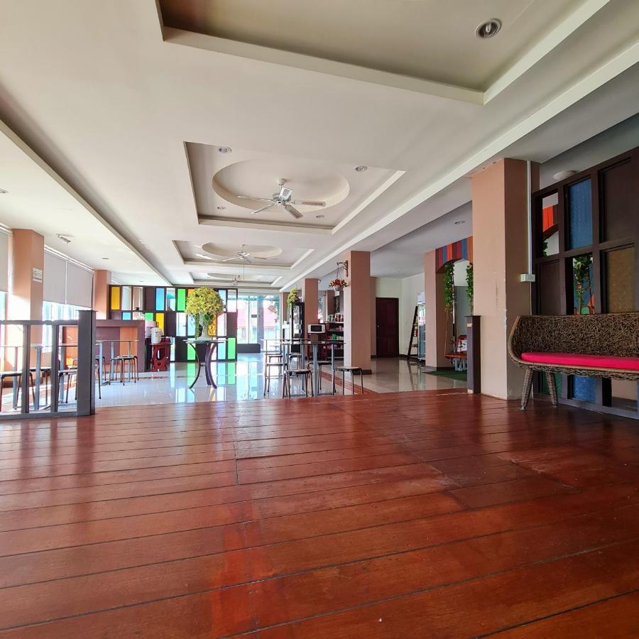 Le' Luxe Residence Udon Thani Ngoại thất bức ảnh